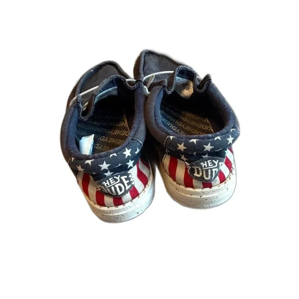 Hey Dude Wally Americana Youth Boys Size 5 US Navy Stars Stripes Canvas Loafers